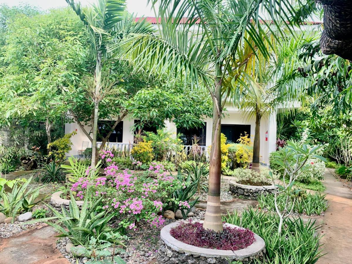 סיקיהור Adayo Cove Resort מראה חיצוני תמונה